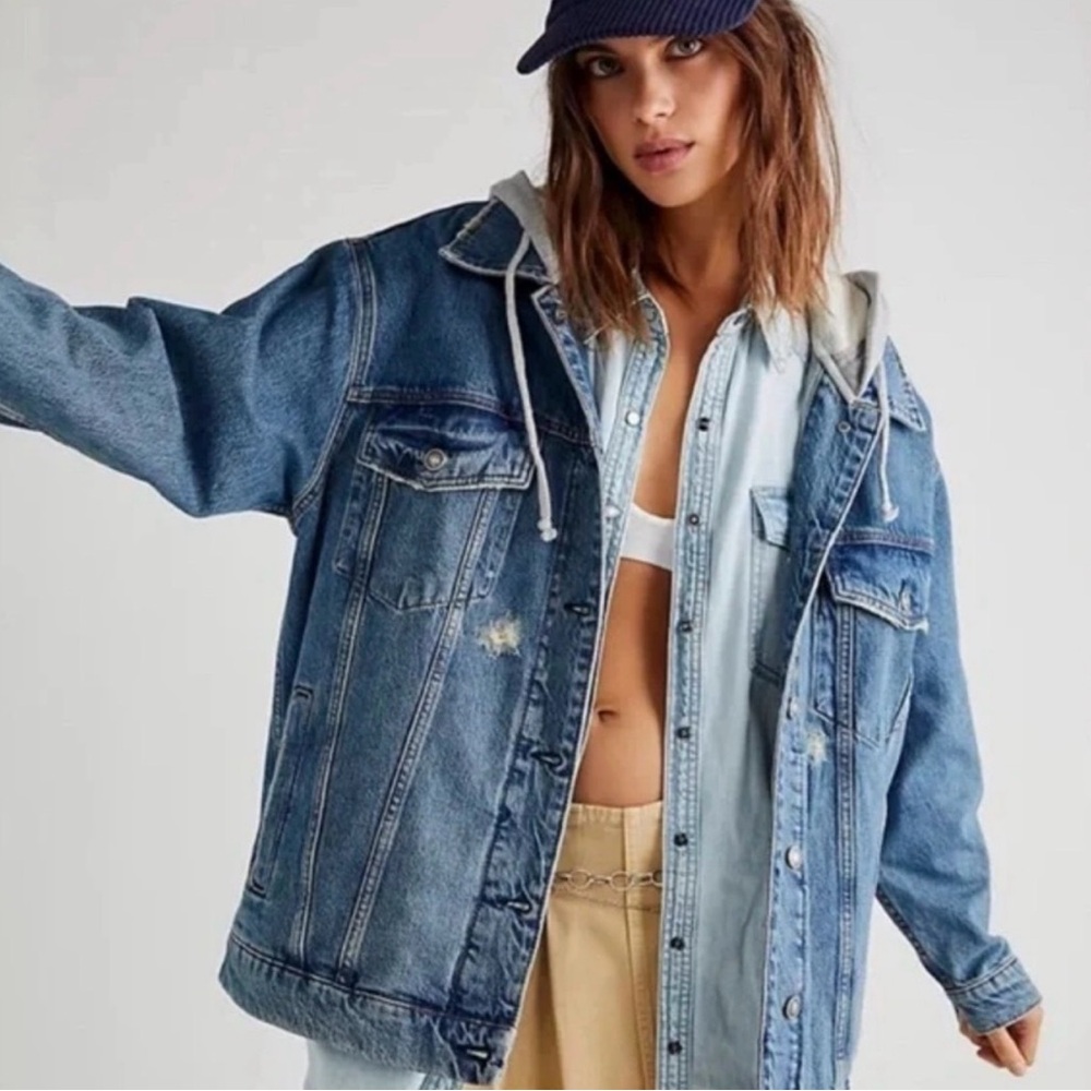 We The Free People Light Blue Denim Distressed Oversized Jacket Gray Hood Size M